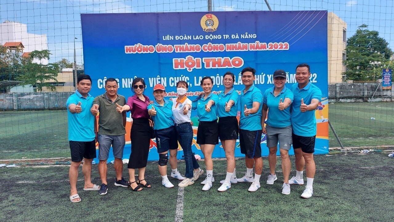 Nữ Chủ tịch công đoàn cơ sở tận tâm, hết lòng vì người lao động Nữ Chủ tịch công đoàn cơ sở tận tâm, hết lòng vì người lao động