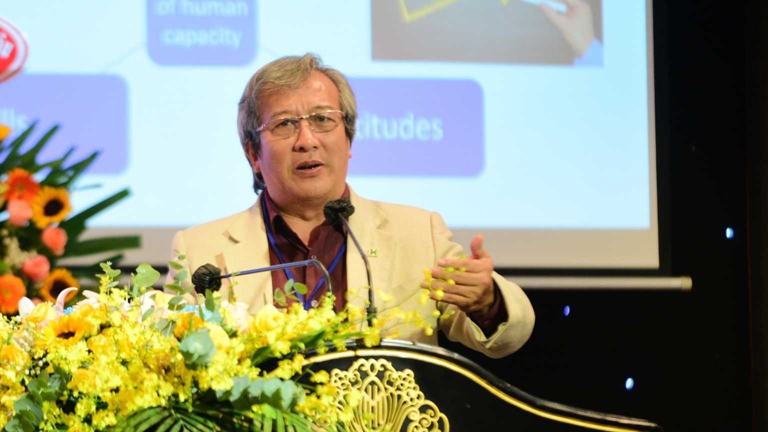 Tìm giải pháp phát triển nguồn nhân lực chất lượng cao