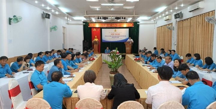 Tổng LĐLĐ Việt Nam tập huấn về pháp luật lao động, BHXH