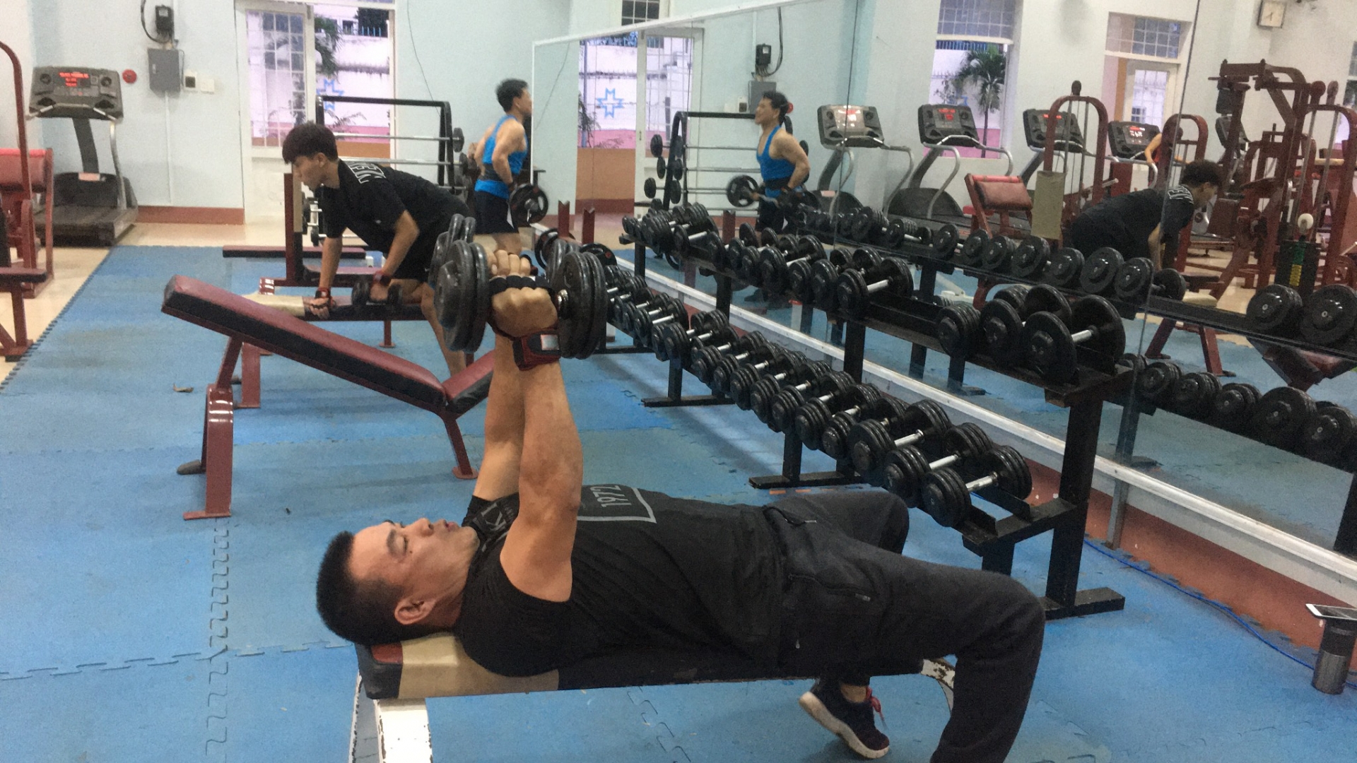 Nhà Văn hoá Lao động tỉnh Đắk Lắk trở mình sau đại dịch Cod-19 Nhà Văn hoá Lao động tỉnh Đắk Lắk trở mình sau đại dịch Cod-19