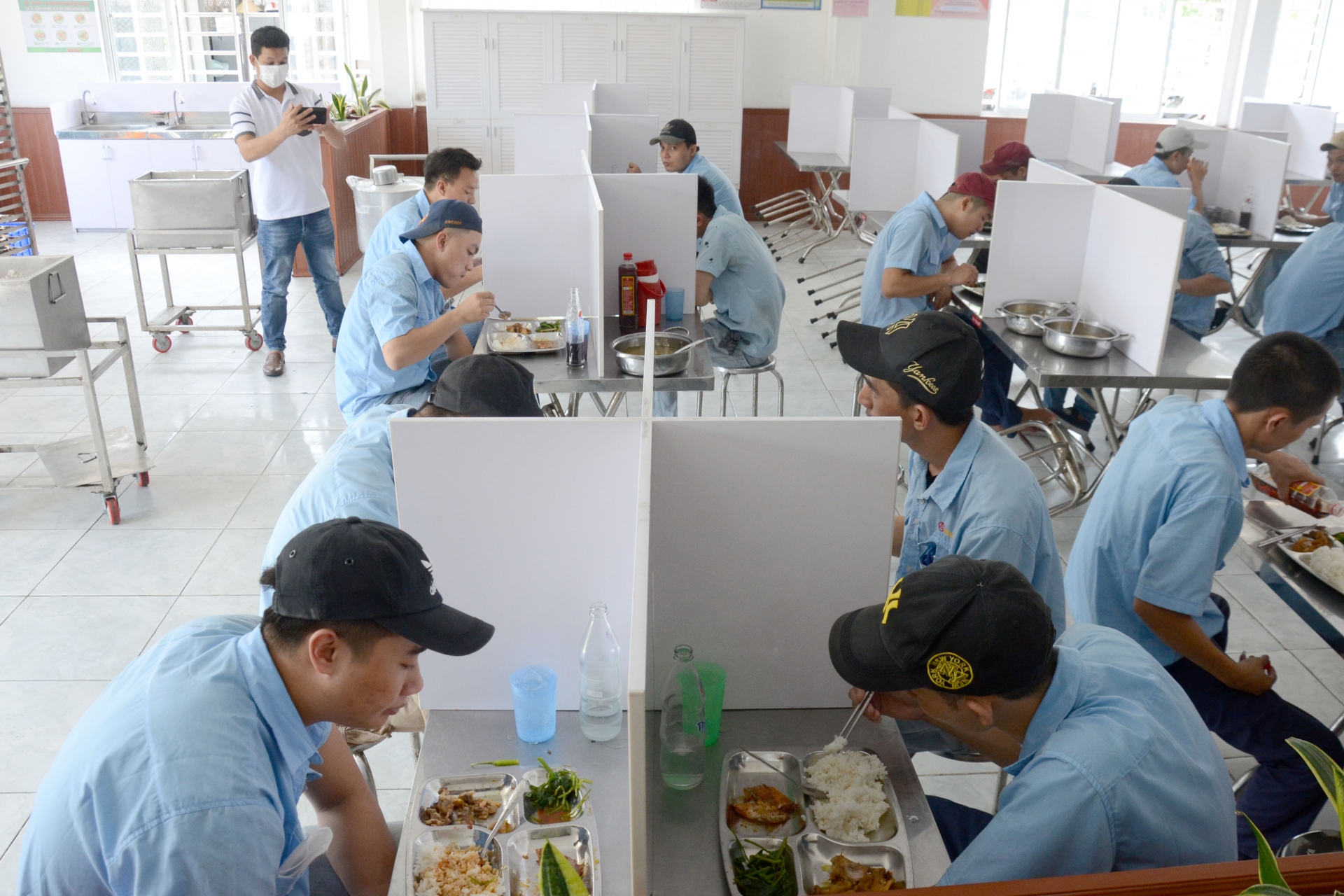 CUỘC THI VIẾT VỀ CNVCLĐ TP ĐÀ NẴNG CUỘC THI VIẾT VỀ CNVCLĐ TP ĐÀ NẴNG