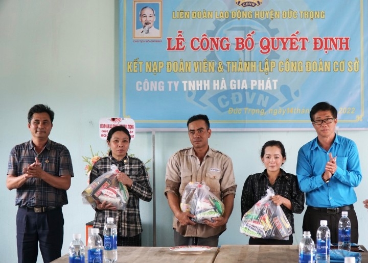 Lâm Đồng nỗ lực phát triển đoàn viên, thành lập CĐCS doanh nghiệp Lâm Đồng nỗ lực phát triển đoàn viên, thành lập CĐCS doanh nghiệp