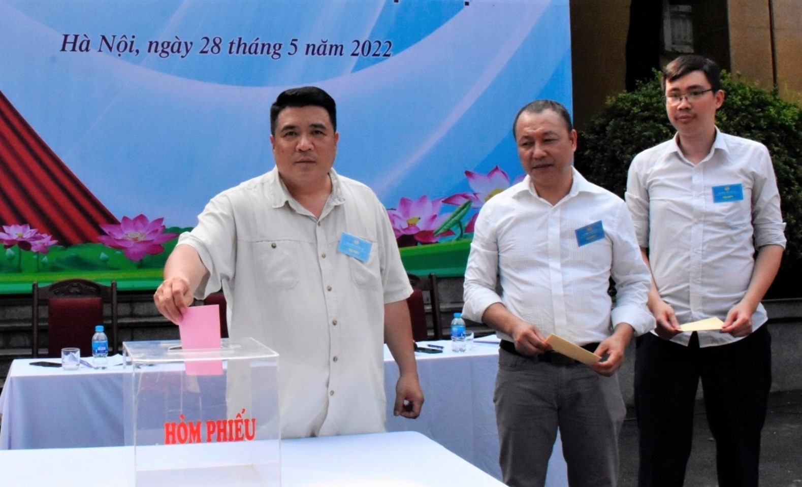 Lao động phi chính thức và Bảo hiểm xã hội Lao động phi chính thức và Bảo hiểm xã hội