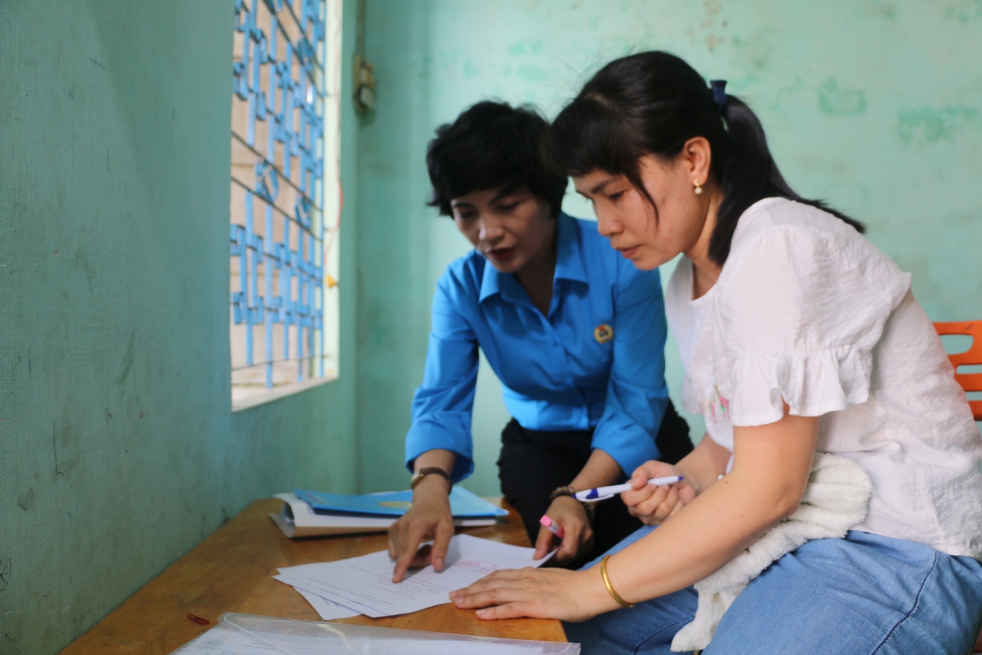 LĐLĐ tỉnh Khánh Hòa khảo sát để hỗ trợ xây dựng 16 nhà LĐLĐ tỉnh Khánh Hòa khảo sát để hỗ trợ xây dựng 16 nhà