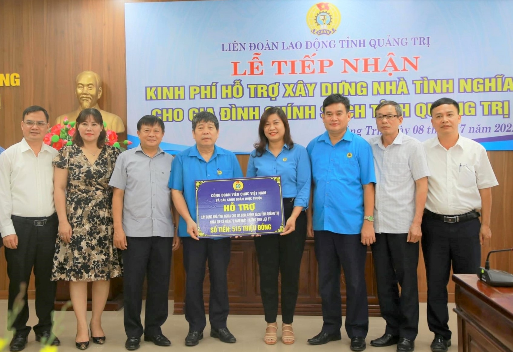 LĐLĐ tỉnh Quảng Trị tiếp nhận hơn 1 tỉ đồng hỗ trợ xây dựng nhà tình nghĩa LĐLĐ tỉnh Quảng Trị tiếp nhận hơn 1 tỉ đồng hỗ trợ xây dựng nhà tình nghĩa