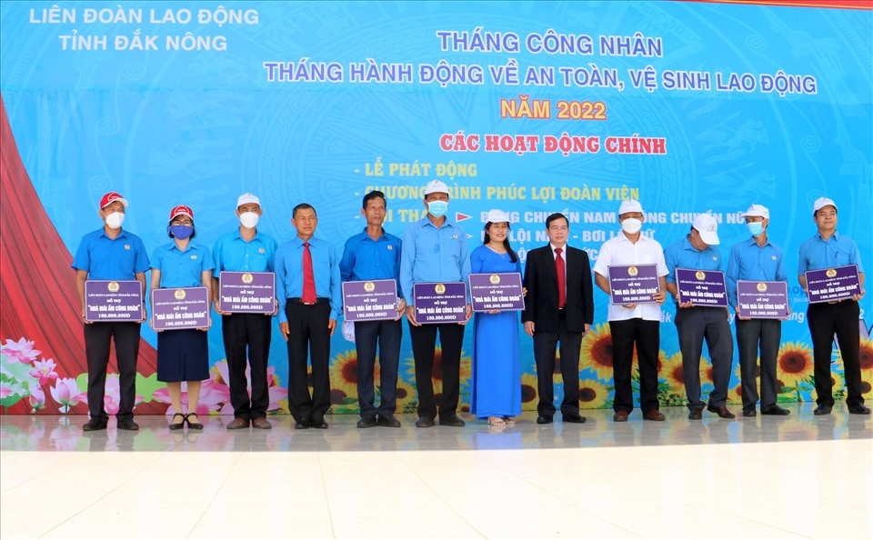 Công đoàn tỉnh Đắk Nông nỗ lực vì đoàn viên, CNVCLĐ Công đoàn tỉnh Đắk Nông nỗ lực vì đoàn viên, CNVCLĐ