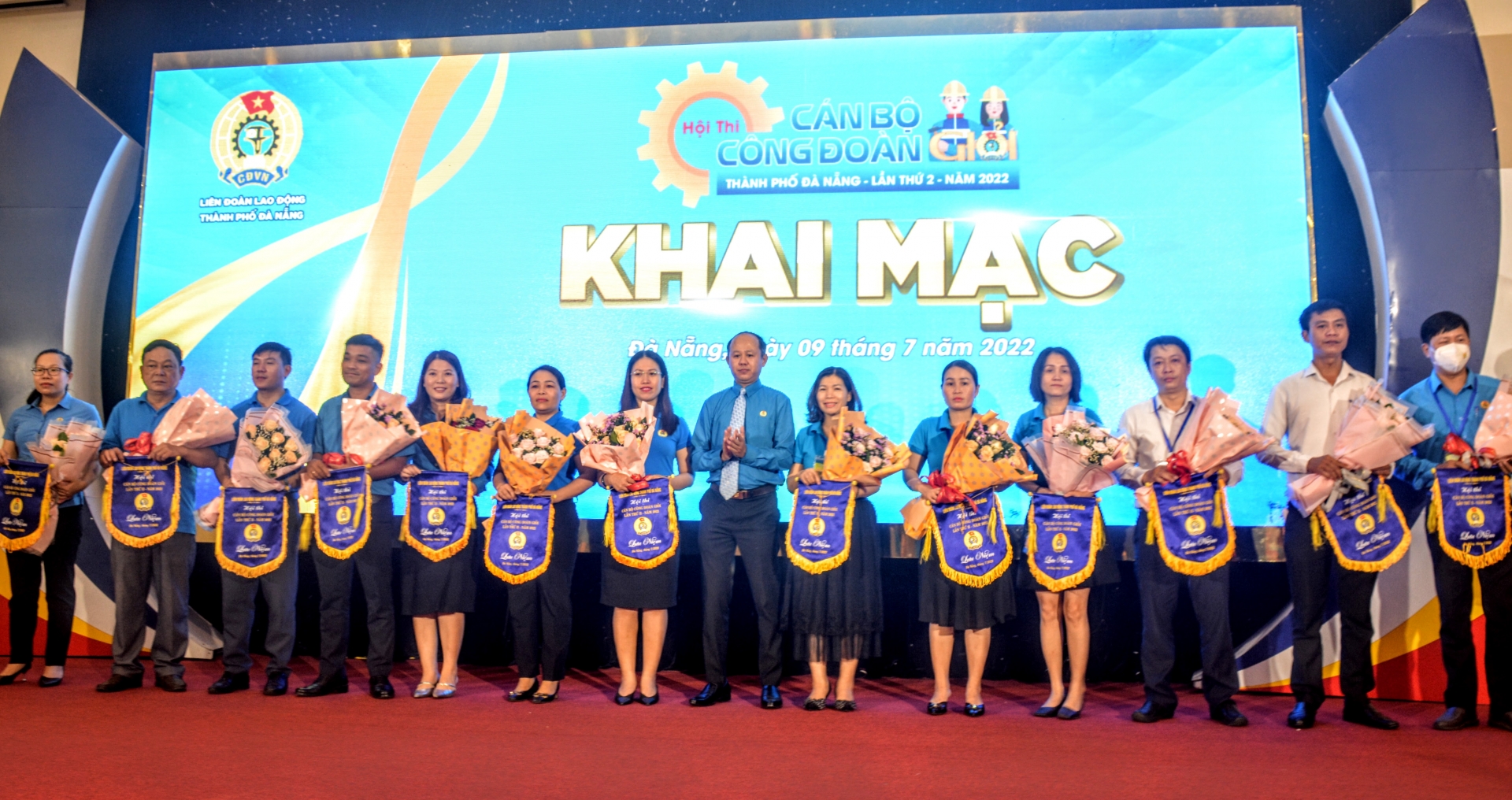 Khởi động Hội thi “Cán bộ Công đoàn giỏi” lần thứ II năm 2022 tại Đà Nẵng Khởi động Hội thi “Cán bộ Công đoàn giỏi” lần thứ II năm 2022 tại Đà Nẵng