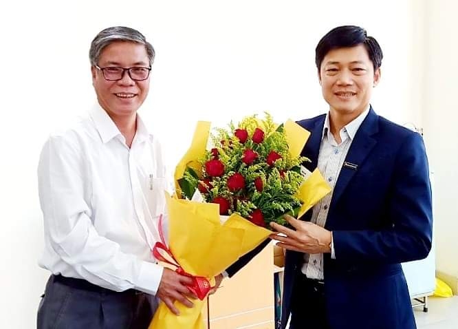 Nguyễn Văn Chức: Một giọng thơ riêng