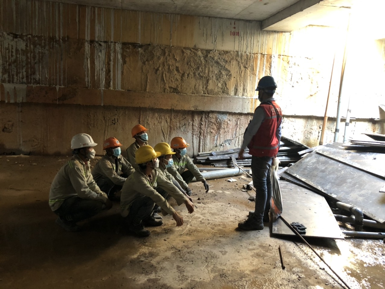 Công tác ATVSLĐ ngành Xây dựng: Nhìn từ Dự án Vinhomes Grand Park Phân khu 2