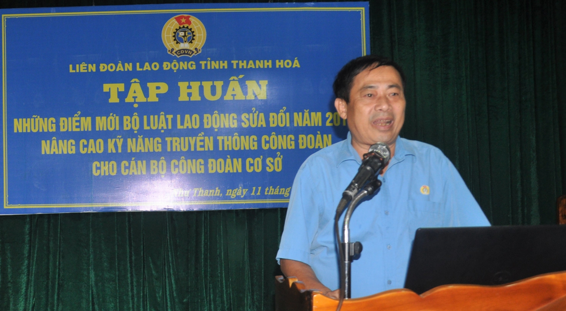 Tập huấn Điểm mới Luật Lao động và Kỹ năng truyền thông cho cán bộ công đoàn Tập huấn Điểm mới Luật Lao động và Kỹ năng truyền thông cho cán bộ công đoàn