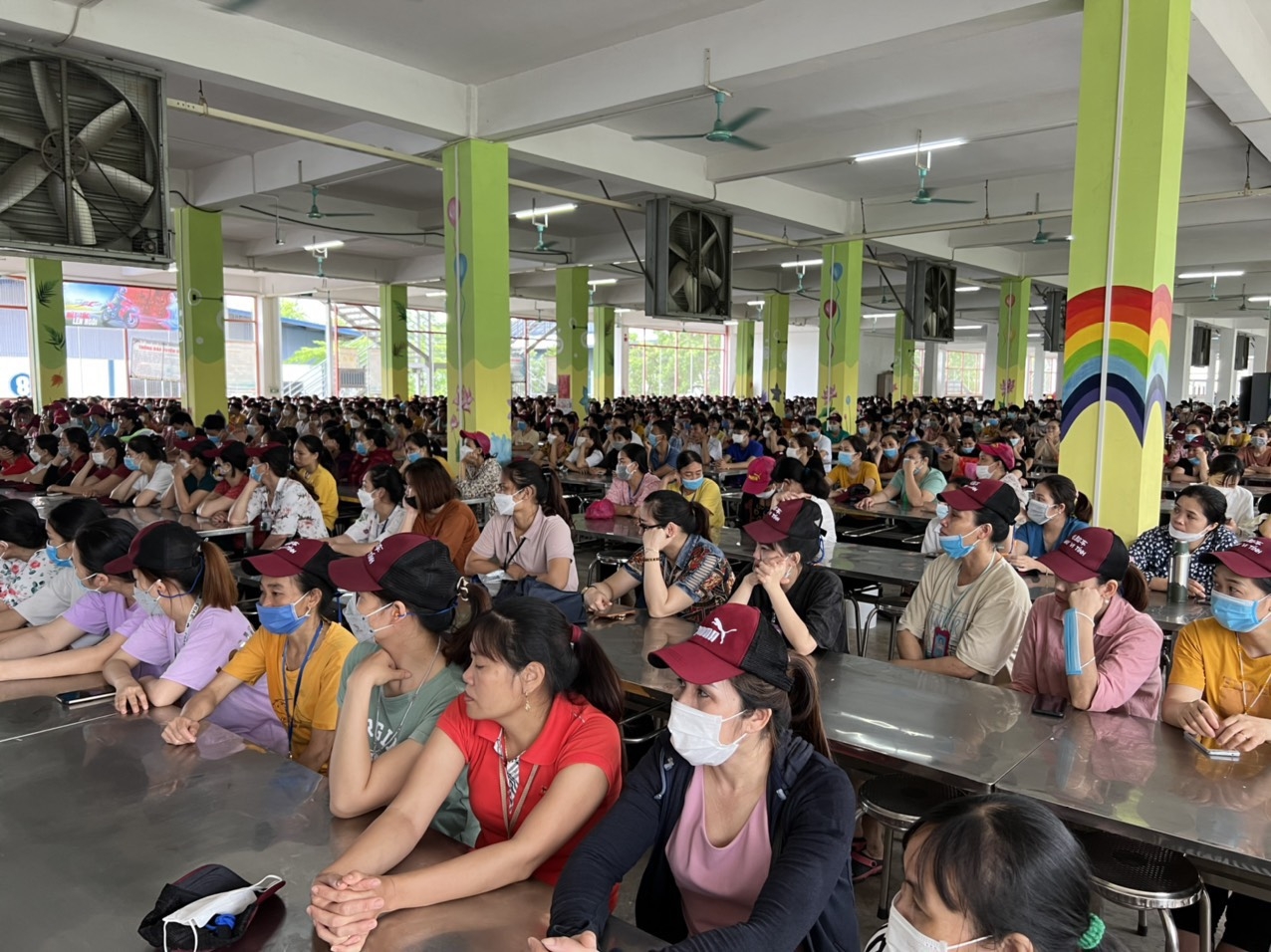 Thanh Hóa: Tuyên truyền chính sách pháp luật cho 10.000 công nhân, lao động Thanh Hóa: Tuyên truyền chính sách pháp luật cho 10.000 công nhân, lao động