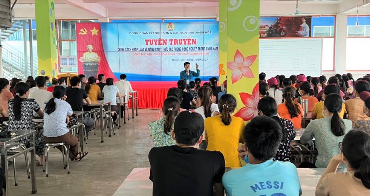 Thanh Hóa: Tuyên truyền chính sách pháp luật cho 10.000 công nhân, lao động Thanh Hóa: Tuyên truyền chính sách pháp luật cho 10.000 công nhân, lao động