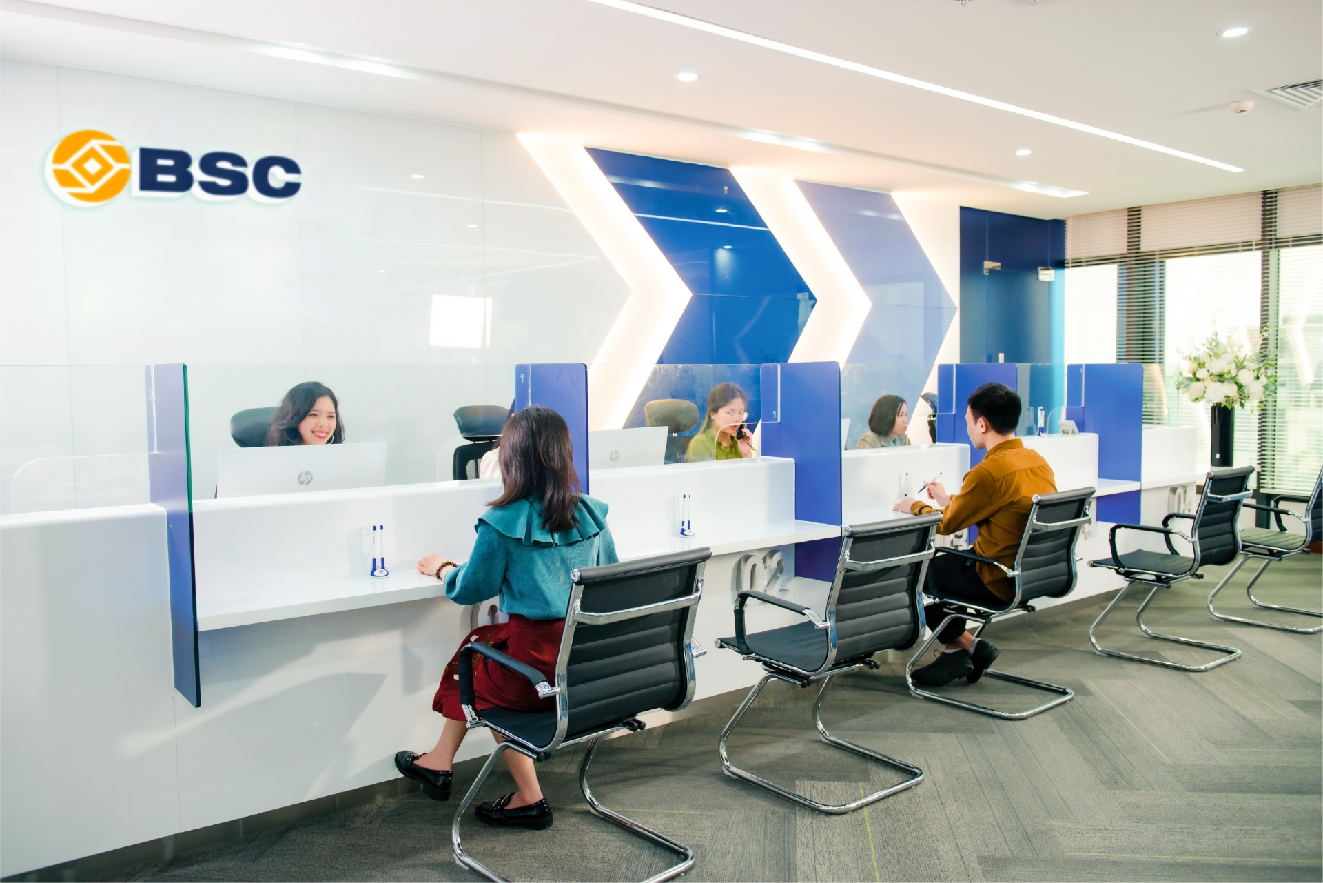 Chuyển đổi số - Xu hướng tất yếu để các công ty chứng khoán thu hút khách hàng Chuyển đổi số - Xu hướng tất yếu để các công ty chứng khoán thu hút khách hàng