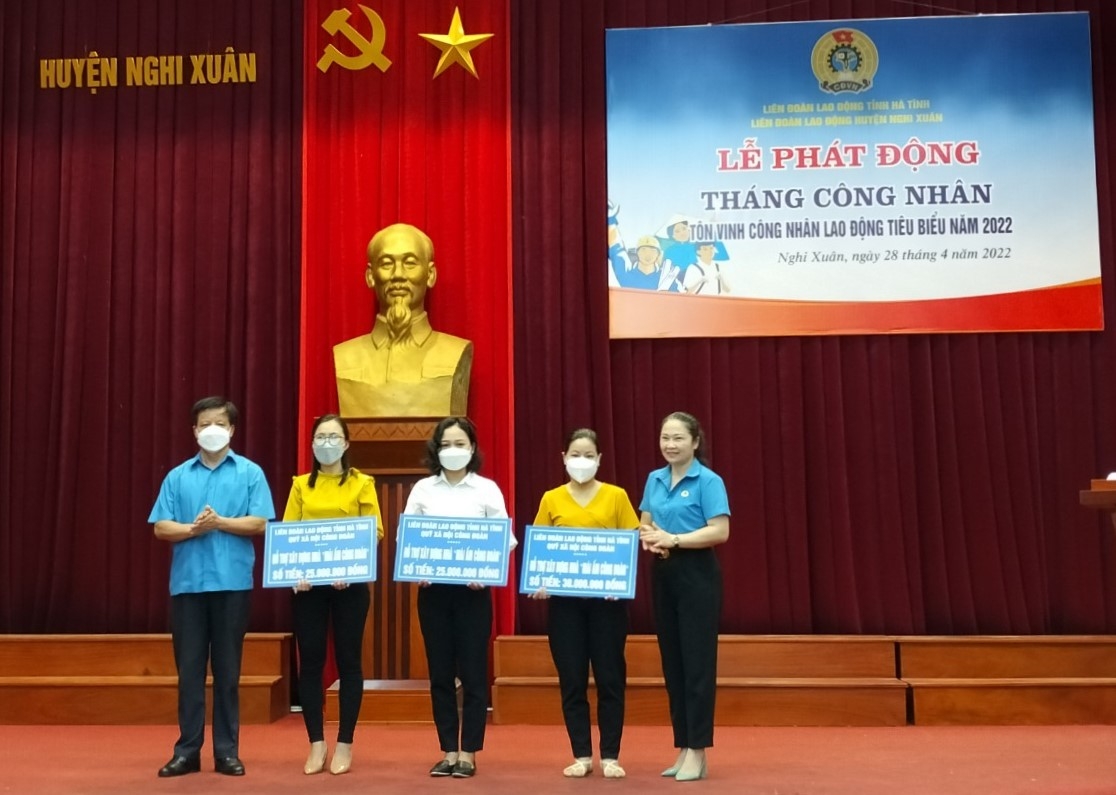 LĐLĐ huyện Nghi Xuân: Những câu chuyện xúc động, nhân văn qua ngôi nhà Mái ấm Công đoàn LĐLĐ huyện Nghi Xuân: Những câu chuyện xúc động, nhân văn qua ngôi nhà Mái ấm Công đoàn