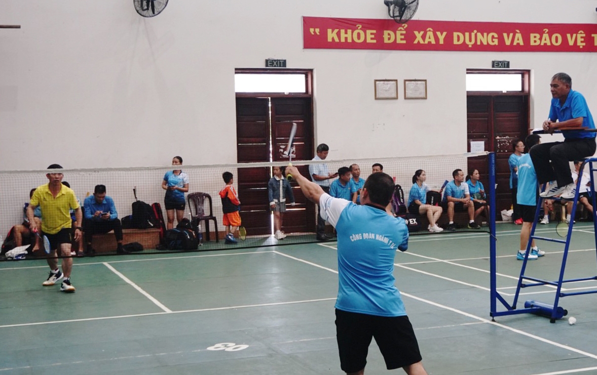 Kon Tum tổ chức “Giải Cầu lông cán bộ, công chức, viên chức, người lao động”