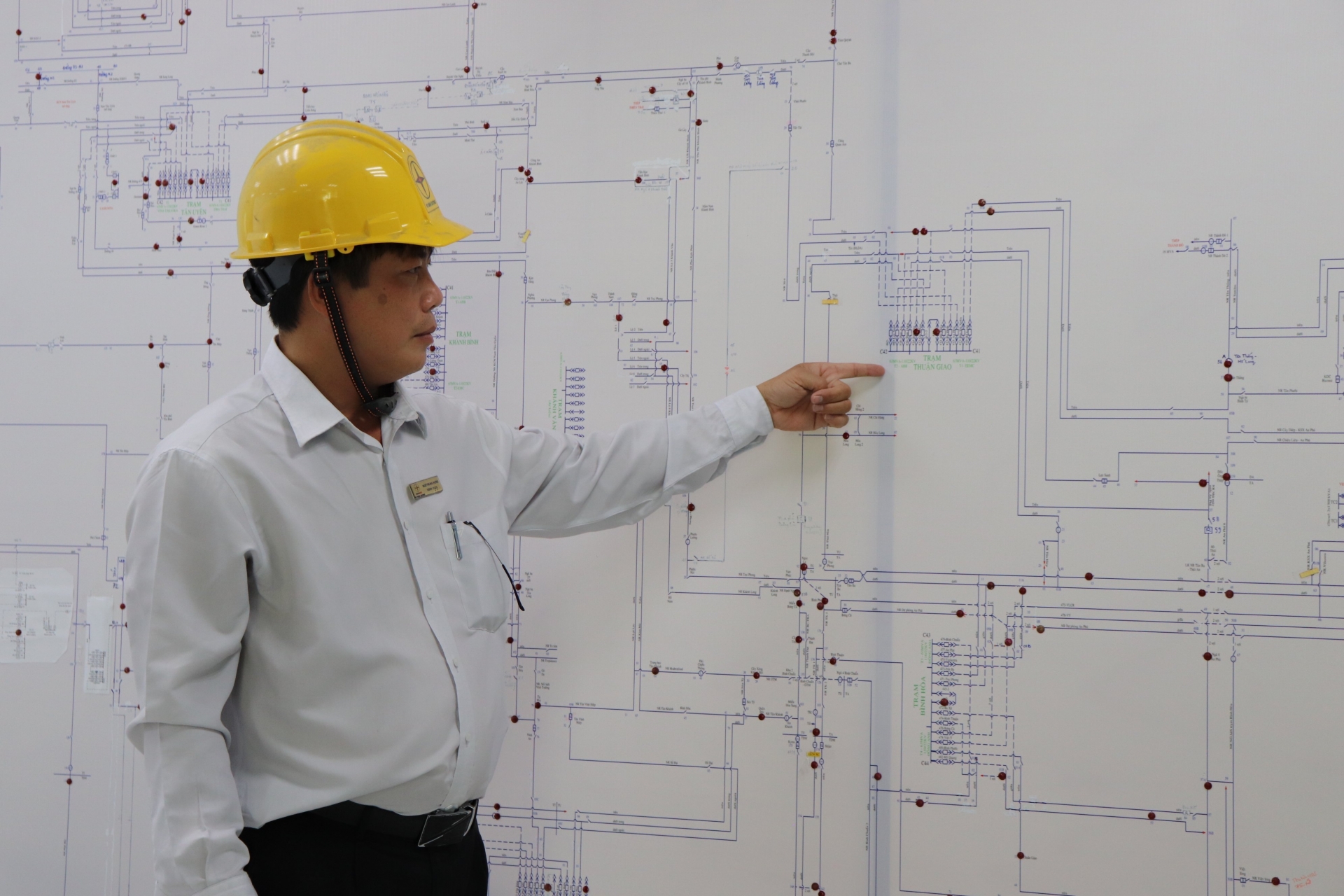 “Cây sáng kiến đất thủ” “Cây sáng kiến đất Thủ”