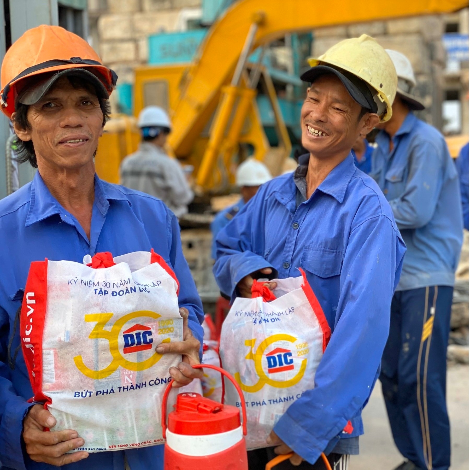 Những khoảnh khắc đẹp của Công đoàn và người lao động ngành Xây dựng Những khoảnh khắc đẹp của Công đoàn và người lao động ngành Xây dựng