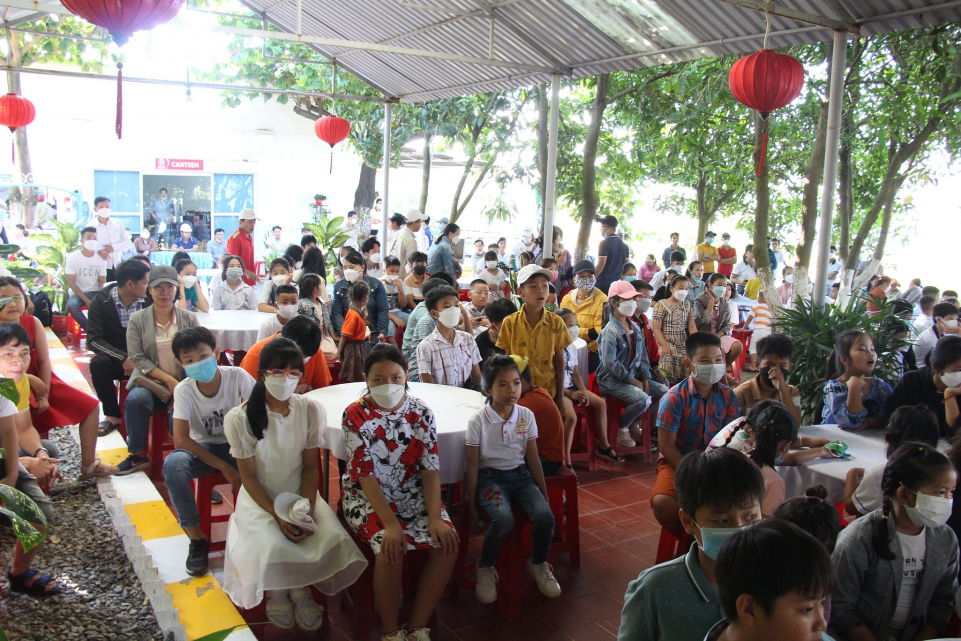 Háo hức khi được xem múa lân