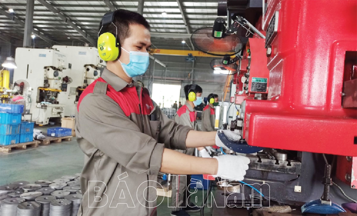 Thúc đẩy tư duy sáng tạo của người lao động Thúc đẩy tư duy sáng tạo của người lao động