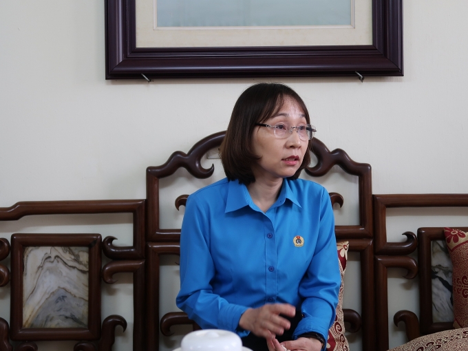 Vụ nữ trưởng phòng bị “cấm cửa”: Công đoàn vào cuộc hỗ trợ người lao động