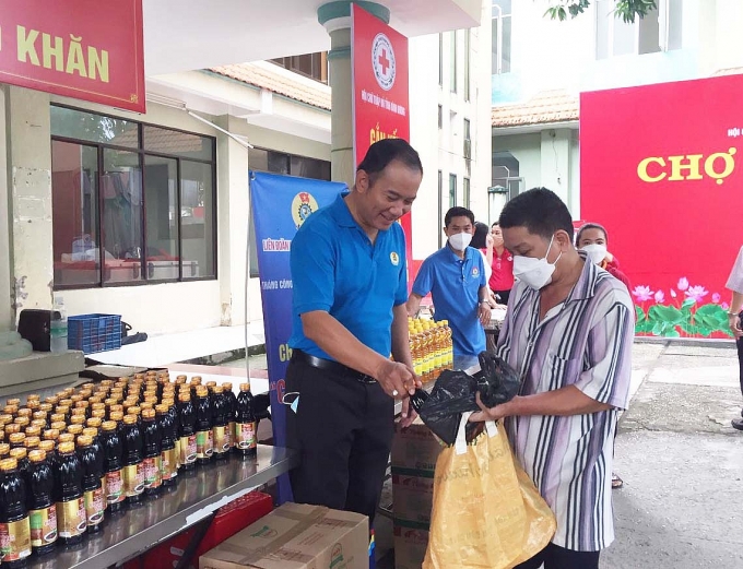 Công đoàn tỉnh Bình Dương chăm lo việc làm, đời sống cho người lao động Công đoàn tỉnh Bình Dương chăm lo việc làm, đời sống cho người lao động