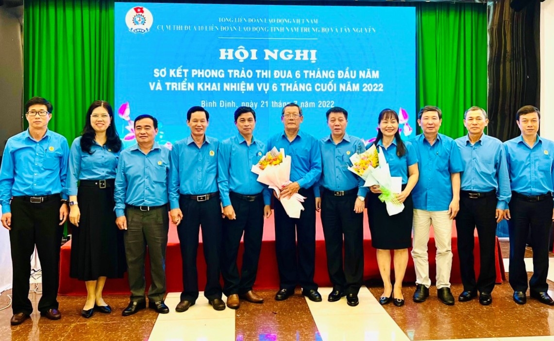 Cụm thi đua 10 LĐLĐ tỉnh Nam Trung Bộ và Tây Nguyên sơ kết 6 tháng đầu năm