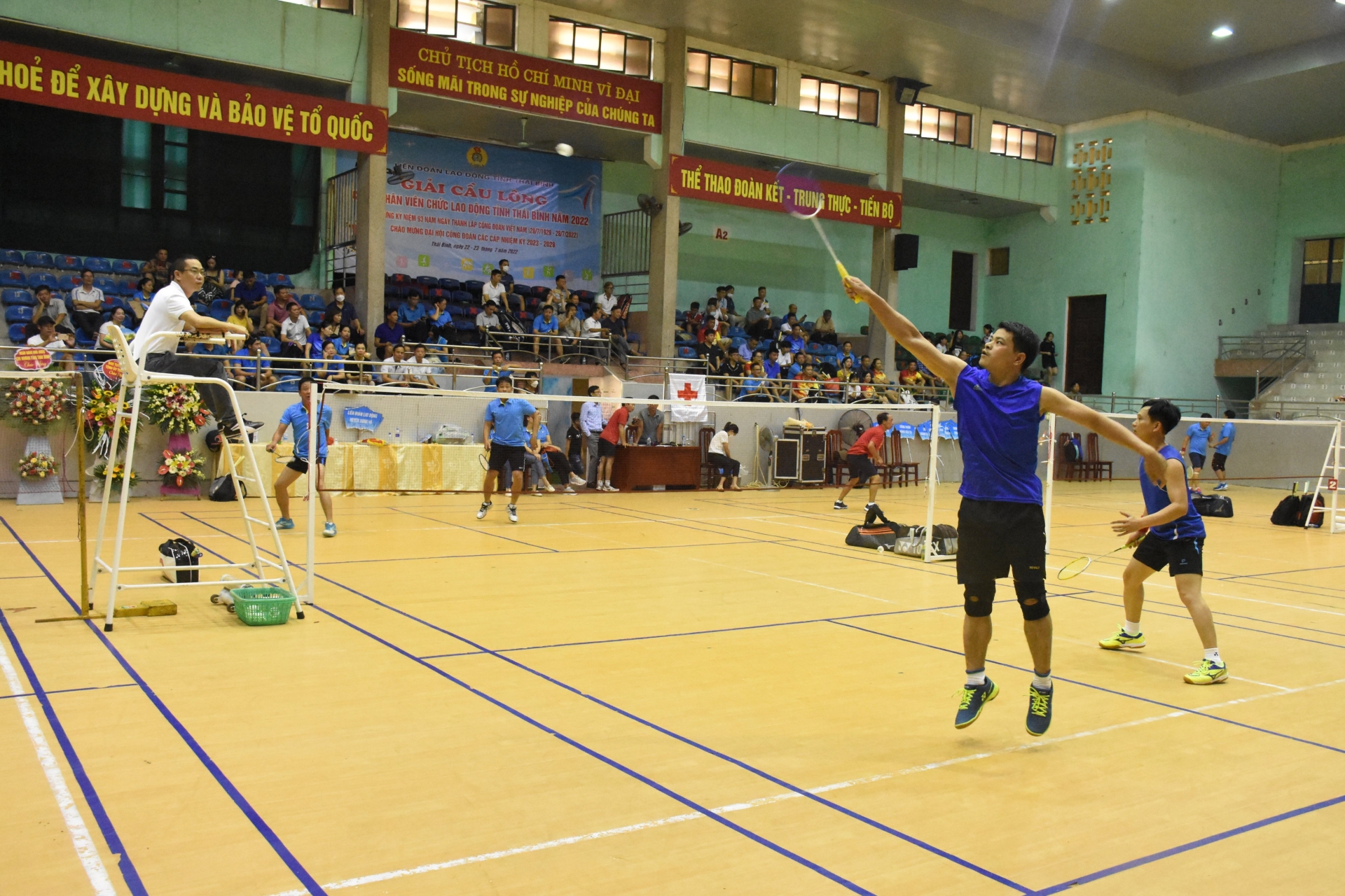 Thái Bình: Sôi nổi Giải Cầu lông công nhân, viên chức lao động Thái Bình: Sôi nổi Giải Cầu lông công nhân, viên chức lao động