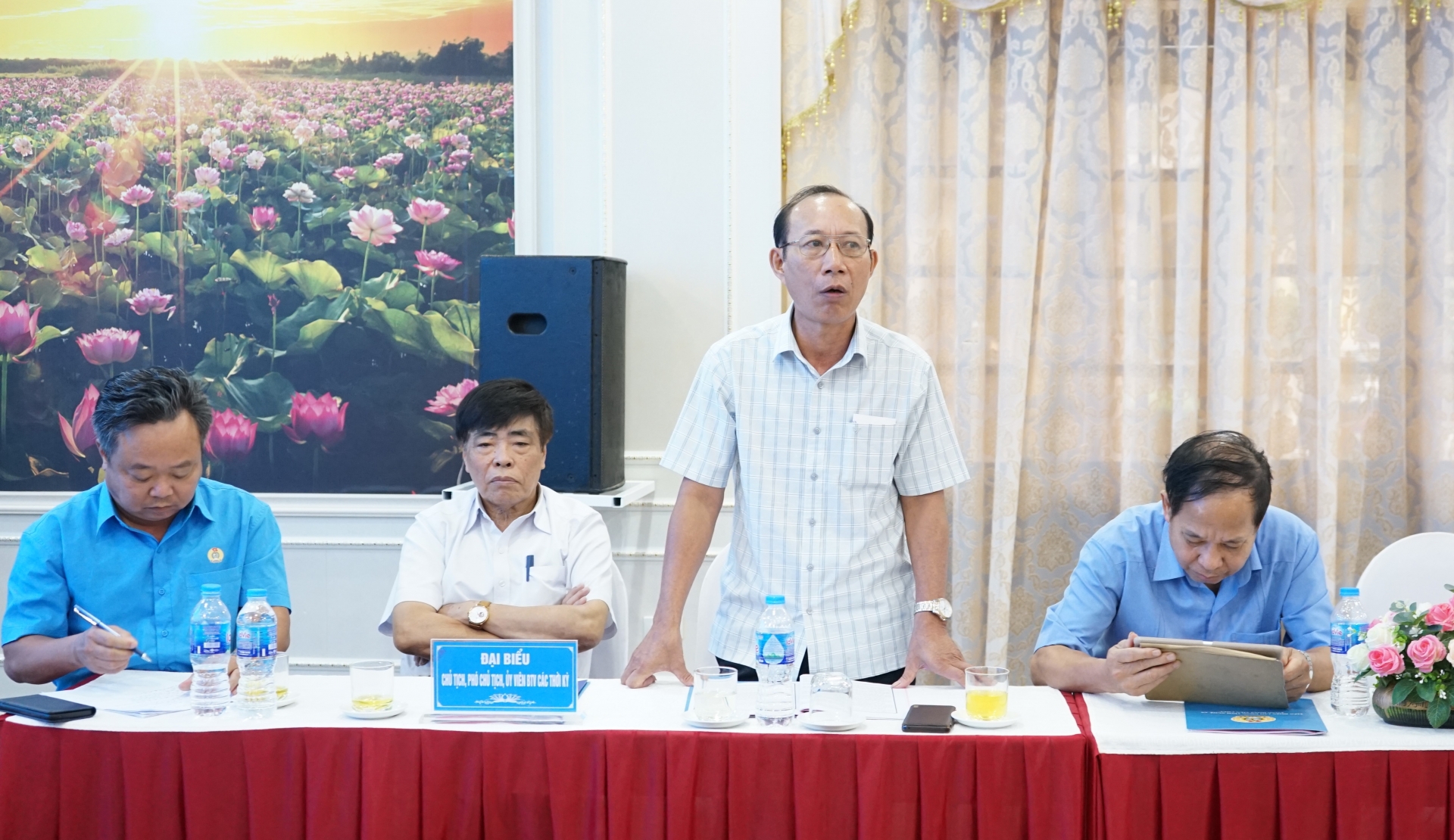 Công đoàn Viên chức Nghệ An tọa đàm kỷ niệm ngày thành lập Công đoàn Việt Nam Công đoàn Viên chức Nghệ An tọa đàm kỷ niệm ngày thành lập Công đoàn Việt Nam