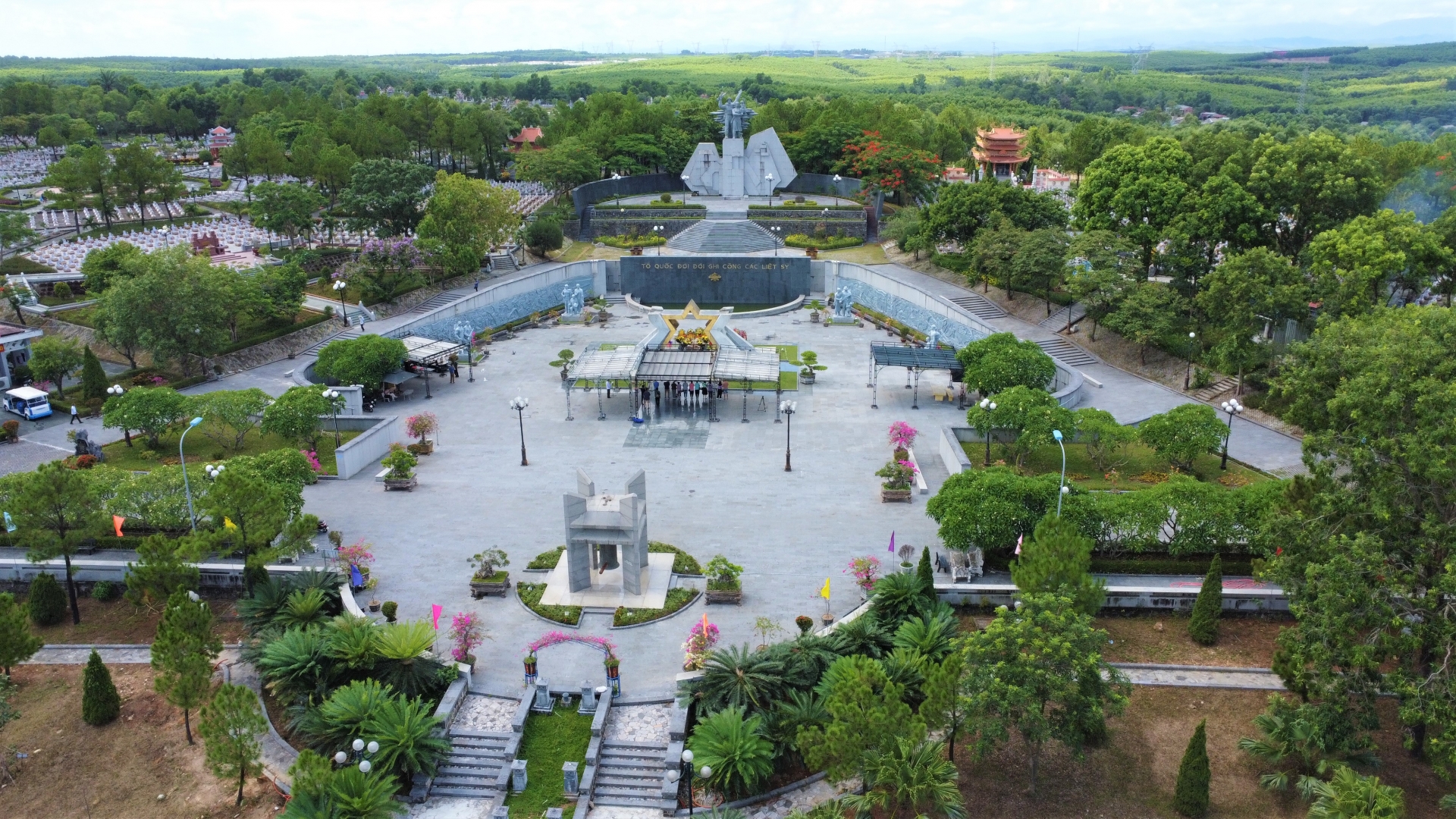 Ấm tình đồng đội Ấm tình đồng đội