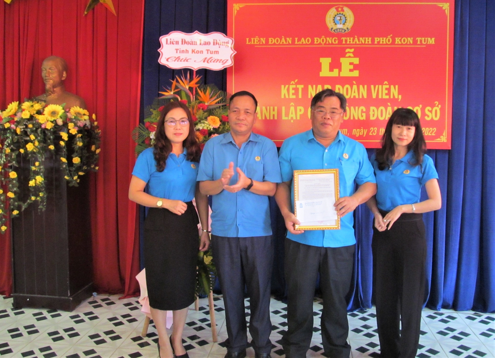 LĐLĐ TP Kon Tum: Kết nạp 129 đoàn viên, thành lập 6 CĐCS LĐLĐ TP Kon Tum: Kết nạp 129 đoàn viên, thành lập 6 CĐCS