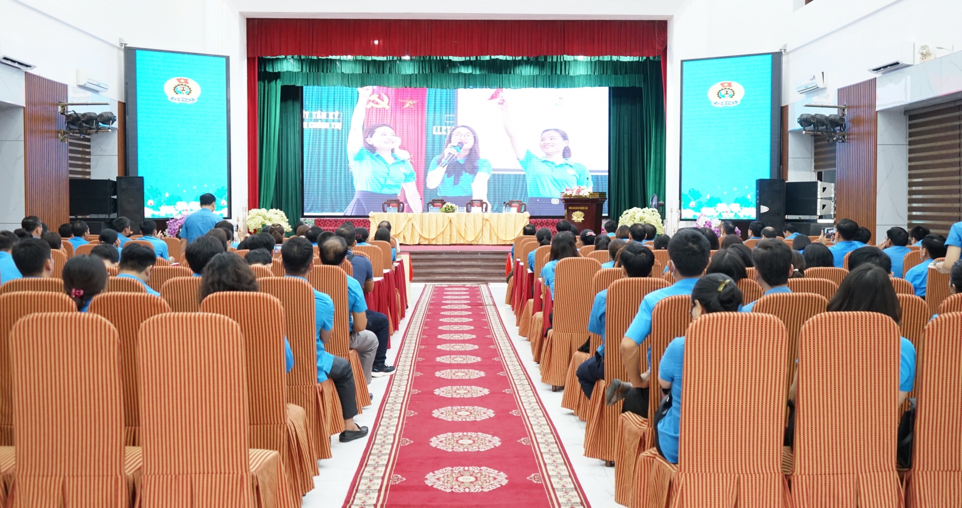 Công đoàn Nghệ An sơ kết 6 tháng đầu năm Công đoàn Nghệ An sơ kết 6 tháng đầu năm