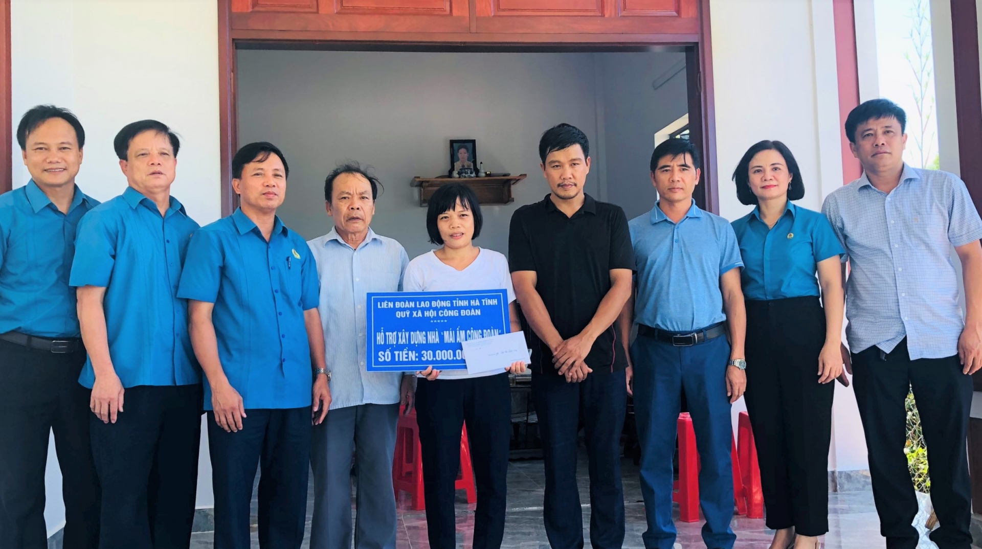 LĐLĐ tỉnh Hà Tĩnh trao hỗ trợ 5 nhà “Mái ấm Công đoàn” cho đoàn viên LĐLĐ tỉnh Hà Tĩnh trao hỗ trợ 5 nhà “Mái ấm Công đoàn” cho đoàn viên