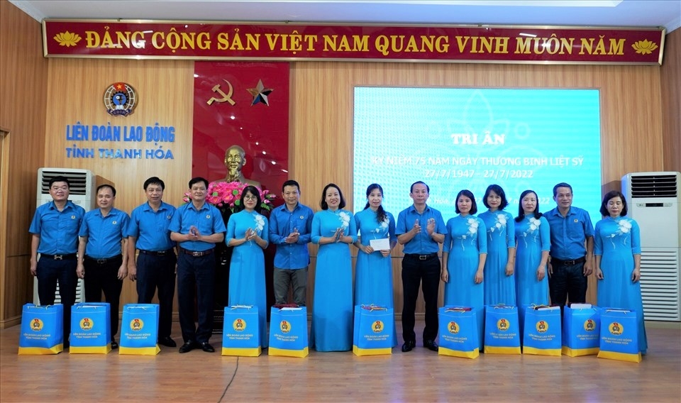 Liên đoàn Lao động tỉnh Thanh Hóa hướng tới đổi mới hơn nữa trong hoạt động công đoàn Liên đoàn Lao động tỉnh Thanh Hóa hướng tới đổi mới hơn nữa trong hoạt động công đoàn