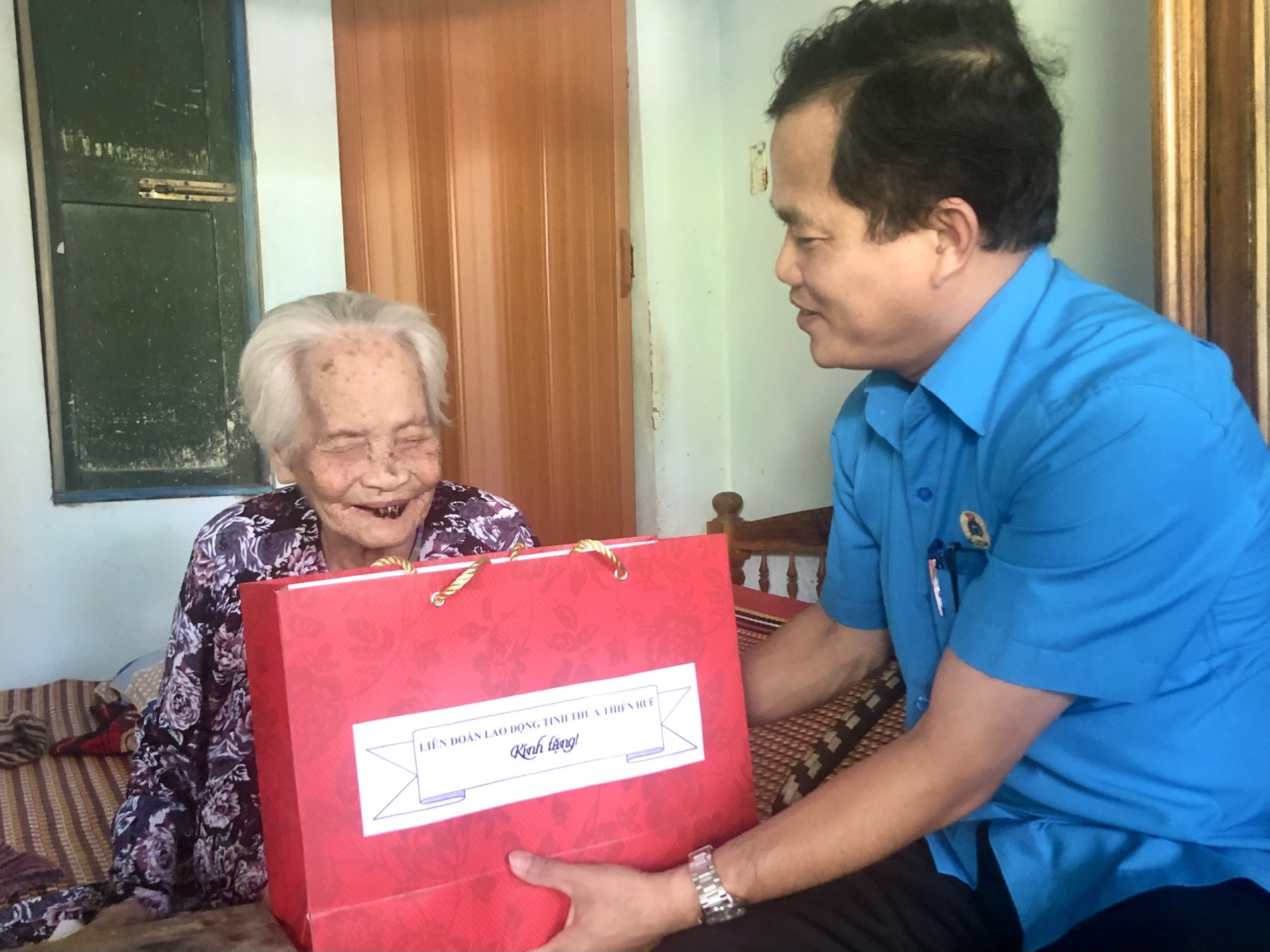 Công đoàn Thừa Thiên Huế: Nhiều hoạt động tri ân người có công với cách mạng