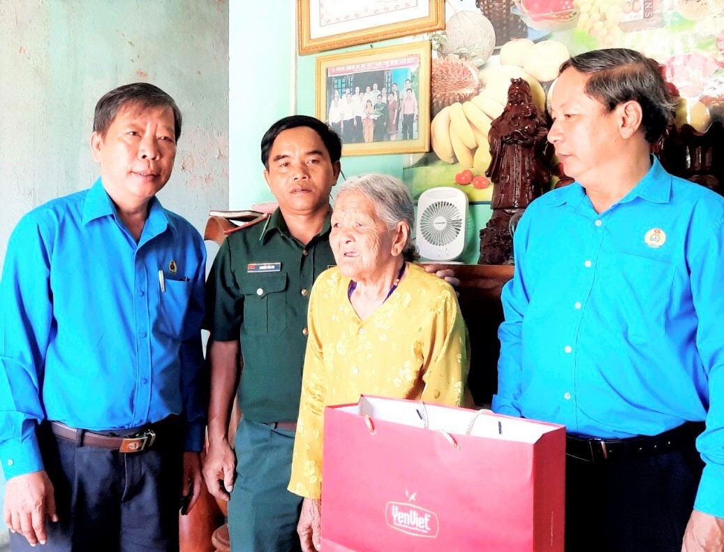 Nhiều hoạt động kỷ niệm Ngày thành lập Công đoàn Nhiều hoạt động kỷ niệm Ngày thành lập Công đoàn