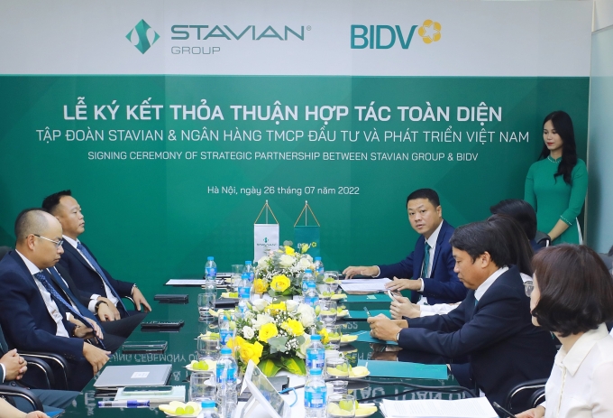 Toàn cảnh Lễ ký kết giữa BIDV và Tập đoàn Stavian Toàn cảnh Lễ ký kết giữa BIDV và Tập đoàn Stavian