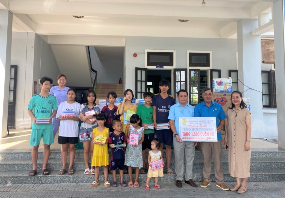 Công đoàn Viên chức Thừa Thiên Huế hỗ trợ xây “Mái ấm Công đoàn” cho đoàn viên