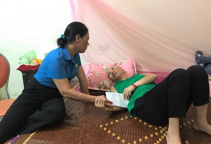 Quỹ Xã hội Công đoàn kịp thời giúp đỡ đoàn viên có hoàn cảnh khó khăn