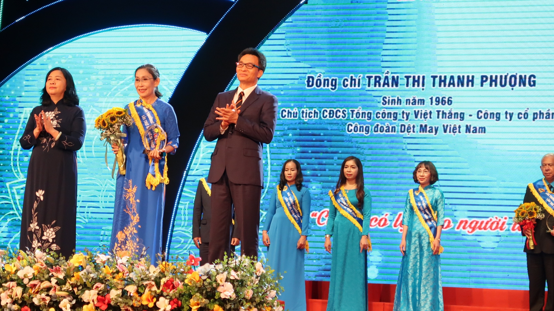 Ấn tượng Lễ trao tặng Giải thưởng Nguyễn Văn Linh lần thứ III