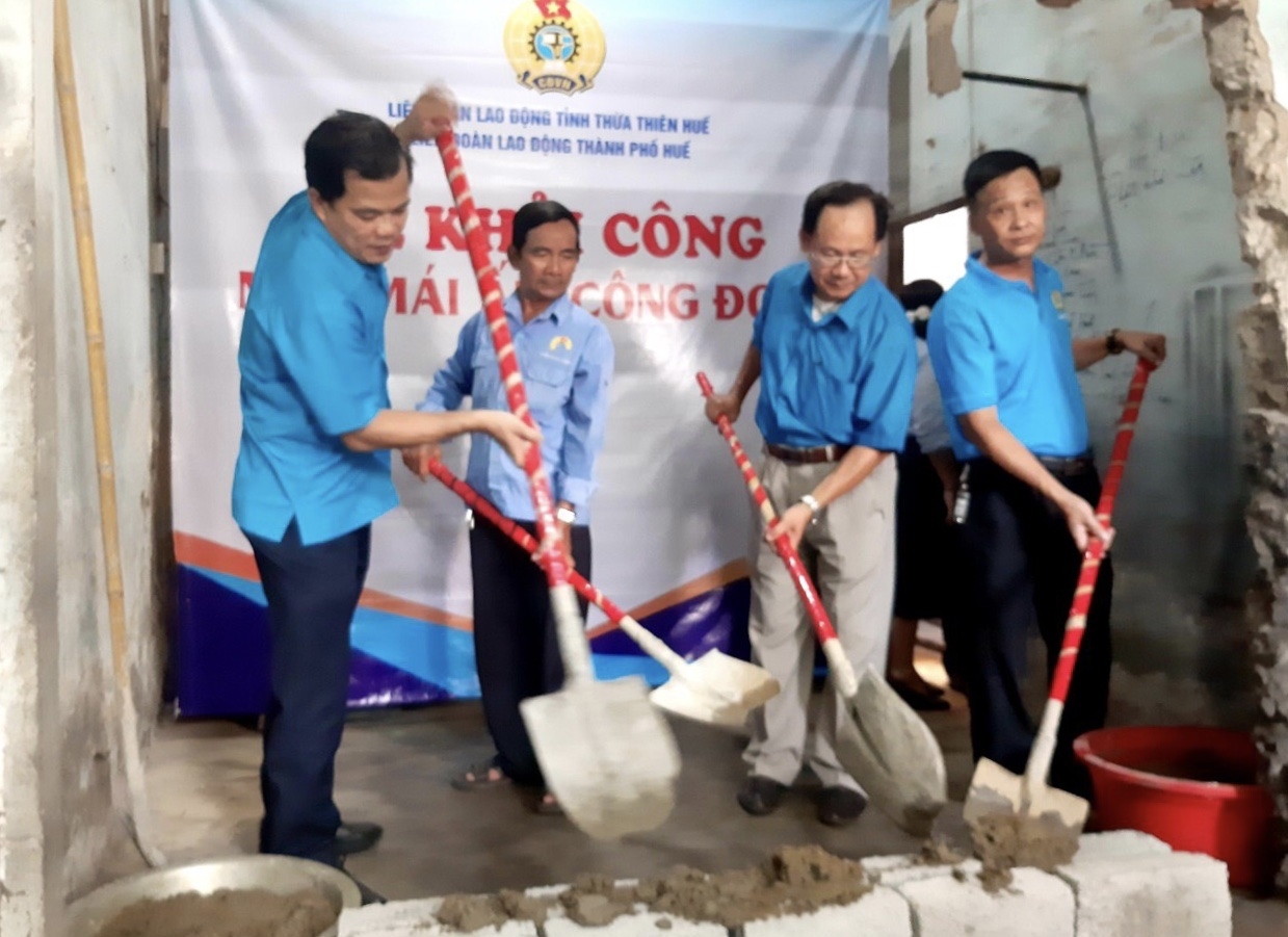 Nhiều hoạt động ý nghĩa kỷ niệm Ngày thành lập Công đoàn Việt Nam Nhiều hoạt động ý nghĩa kỷ niệm Ngày thành lập Công đoàn Việt Nam