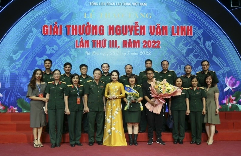 "Bông hoa" của Nhà máy Z131