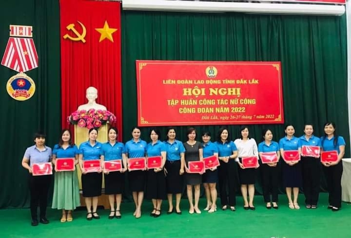 Đắk Lắk nâng cao chất lượng cán bộ nữ công công đoàn