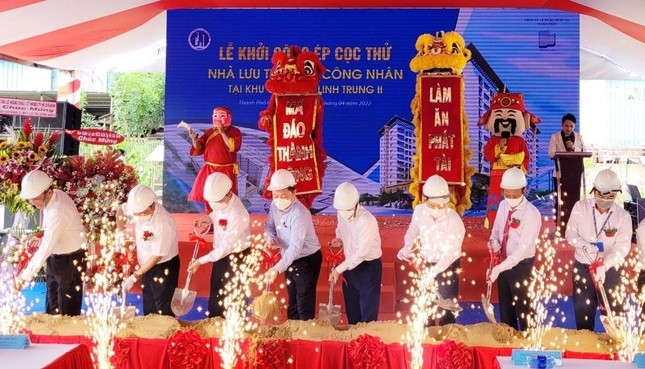 Người lao động mong chờ “một triệu căn nhà ở xã hội” Người lao động mong chờ “một triệu căn nhà ở xã hội”