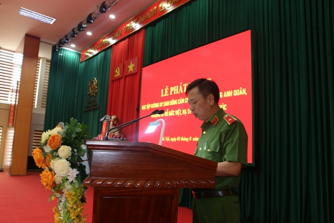 Lễ phat động học tập gương dũng cảm hy sinh của 3 cán bộ, chiến sĩ PCCC Lễ phat động học tập gương dũng cảm hy sinh của 3 cán bộ, chiến sĩ PCCC