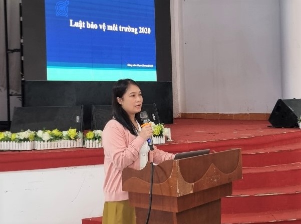 Tổng LĐLĐ Việt Nam tập huấn về bảo vệ môi trường và ATVSLĐ