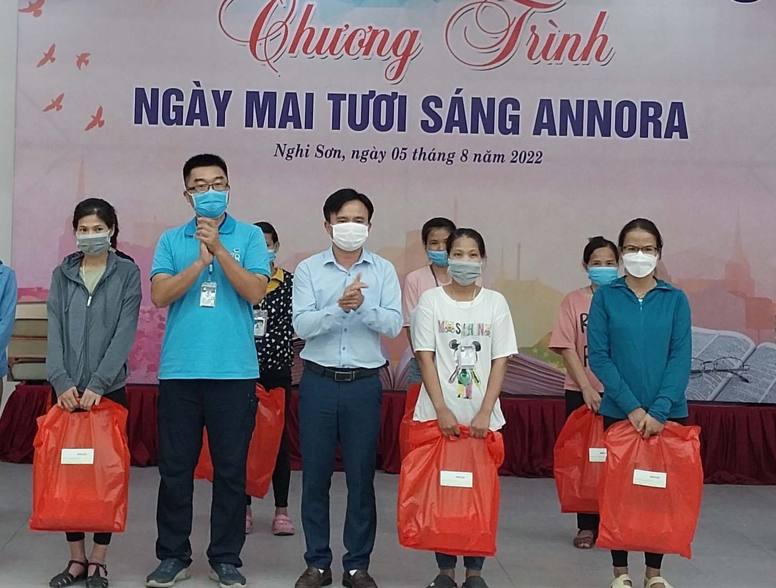 Thiết thực, ý nghĩa Chương trình “Ngày mai tươi sáng Annora”