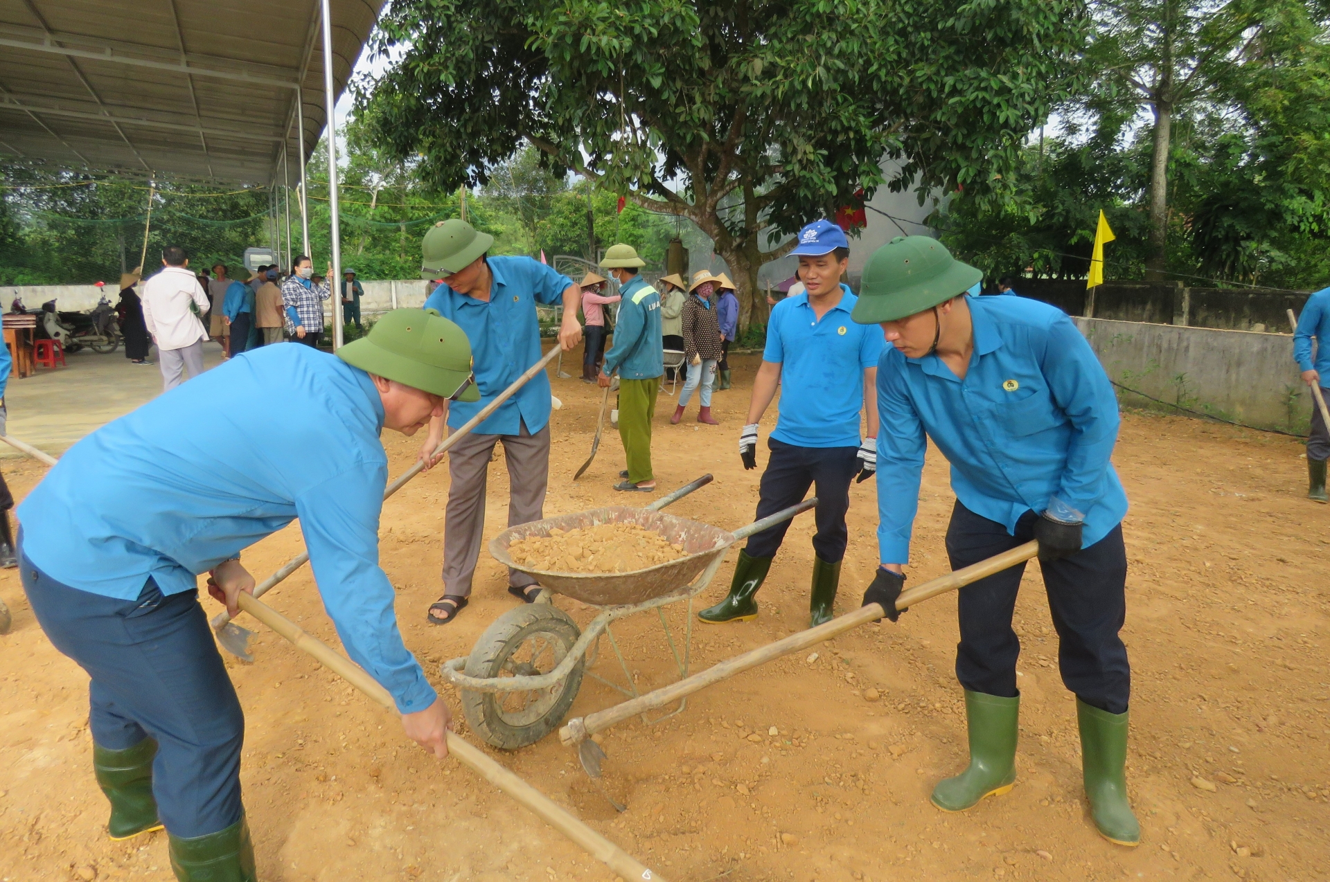 Ngày thứ Bảy ý nghĩa của LĐLĐ và Thanh tra tỉnh Hà Tĩnh Ngày thứ Bảy ý nghĩa của LĐLĐ và Thanh tra tỉnh Hà Tĩnh