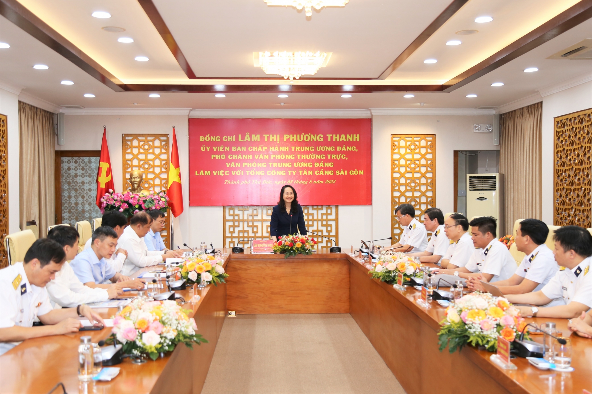 Tân Cảng Sài Gòn: "Điểm sáng" về kết hợp kinh tế với quốc phòng Tân Cảng Sài Gòn: "Điểm sáng" về kết hợp kinh tế với quốc phòng