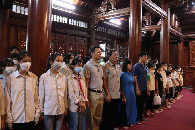 Tuyên dương con đoàn viên vượt khó, học giỏi Tuyên dương con đoàn viên vượt khó, học giỏi