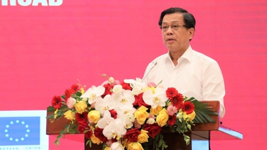 Bảo đảm quyền và lợi ích của lao động Việt Nam ở nước ngoài